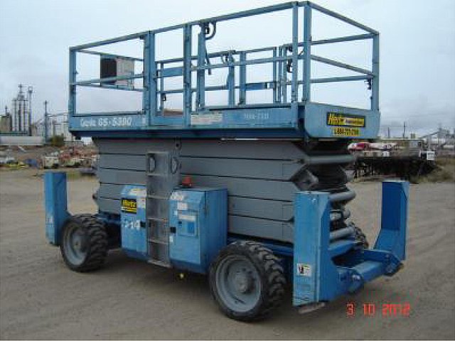 2005 GENIE GS5390RT Photo