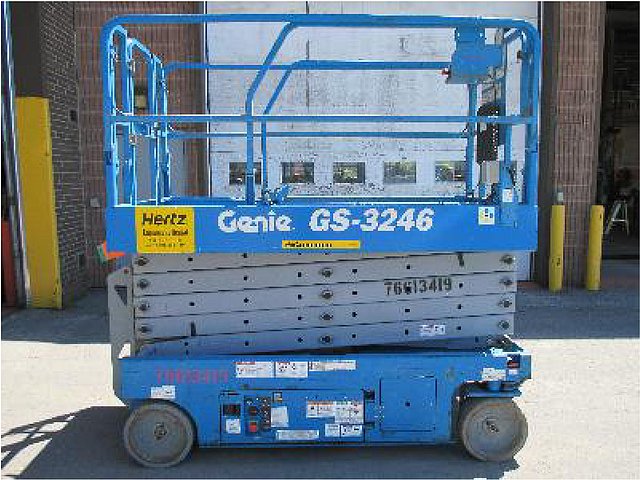2007 GENIE GS3246 Photo