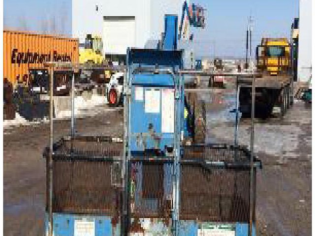 2008 GENIE S100 Photo