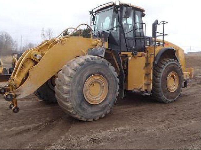 11 CATERPILLAR 980H