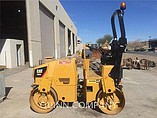 2011 CATERPILLAR CB24 Photo #2
