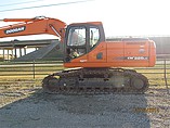 2011 DOOSAN DX225 LC Photo #2