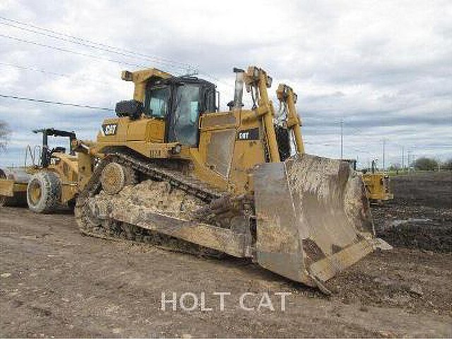 2010 CATERPILLAR D9T Photo