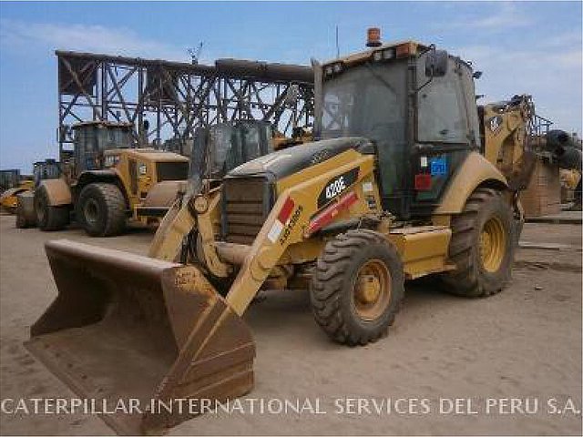 2009 CATERPILLAR 420E ST Photo