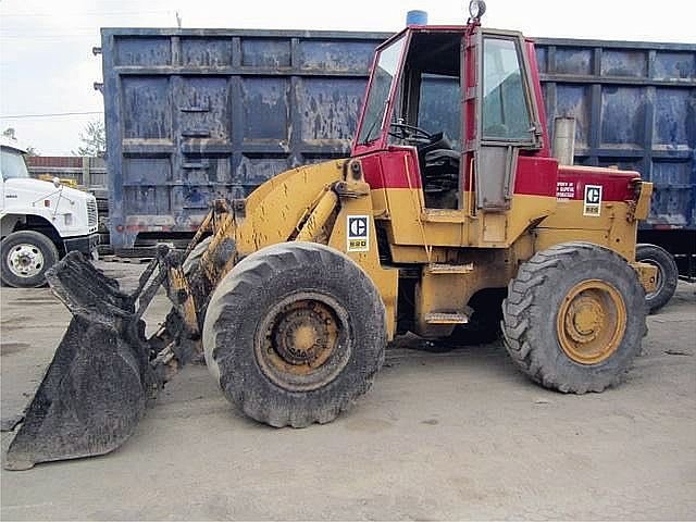 1975 CATERPILLAR 920 Photo