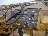 2000 CATERPILLAR AP-1055B Photo #3