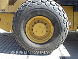 2010 CATERPILLAR CS76 Photo #9