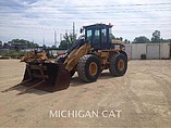 06 CATERPILLAR 930G