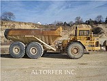 1988 CATERPILLAR D350C Photo #2