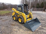 2014 GEHL R220 Photo #2
