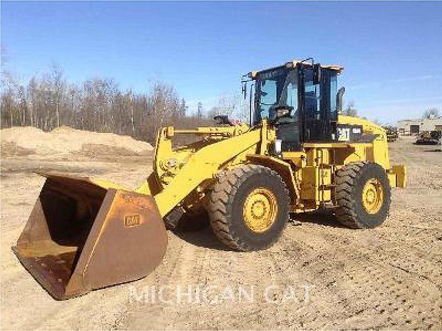 2011 CATERPILLAR 938H Photo