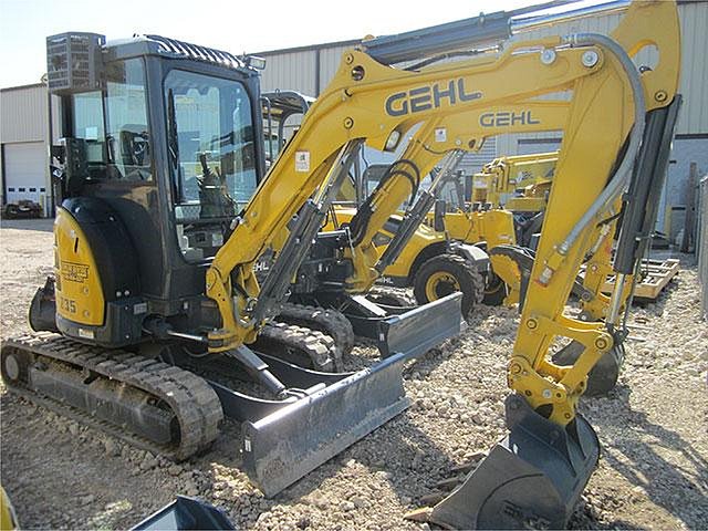 2014 GEHL Z35 Photo