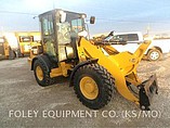 2011 CATERPILLAR 906H Photo #2