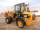 2011 CATERPILLAR 906H Photo #3