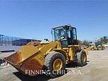 10 CATERPILLAR 938H