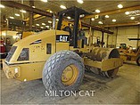 2005 CATERPILLAR CS-533E Photo #2