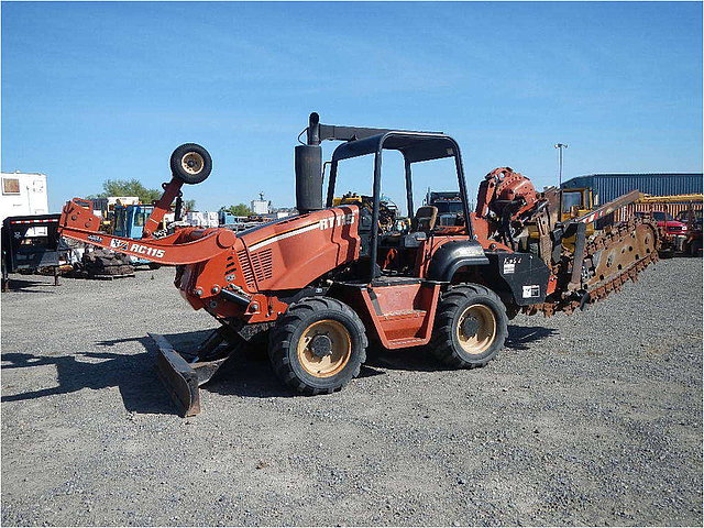 2002 DITCH WITCH RT115 Photo