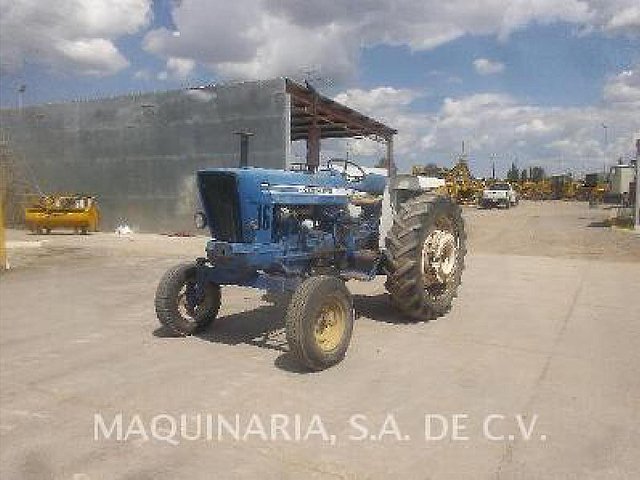 1990 FORD 6600 Photo