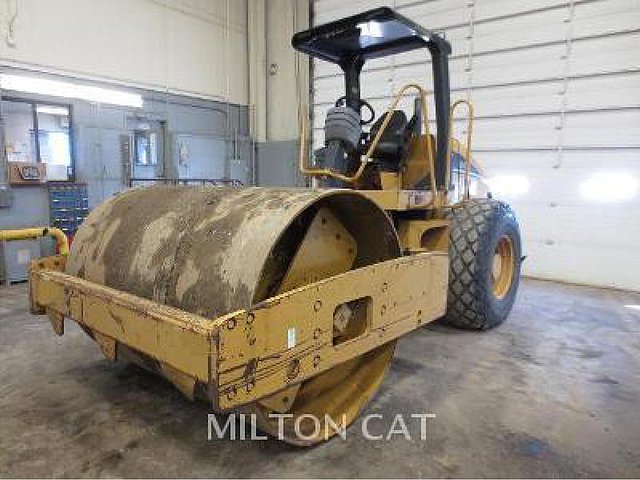 2005 CATERPILLAR CS-533E Photo