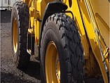2006 CATERPILLAR 930G Photo #2