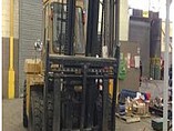 1999 CATERPILLAR DP135 Photo #2