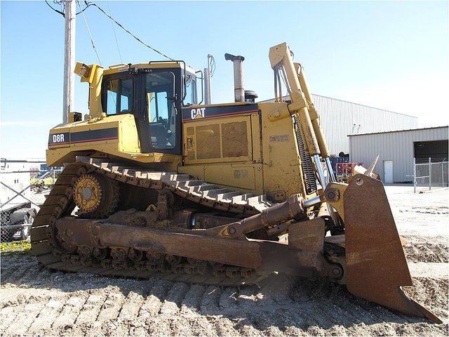03 CATERPILLAR D8R II
