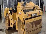 2012 CATERPILLAR CB54 Photo #4