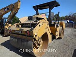 11 CATERPILLAR CB54XW