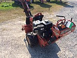 2011 DITCH WITCH RT12 Photo #4