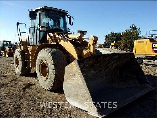 2010 CATERPILLAR 950H Photo