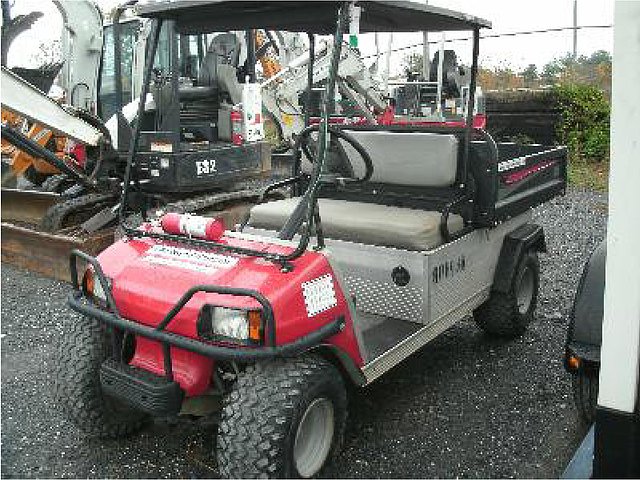 2010 CLUB CAR XRT900 Photo