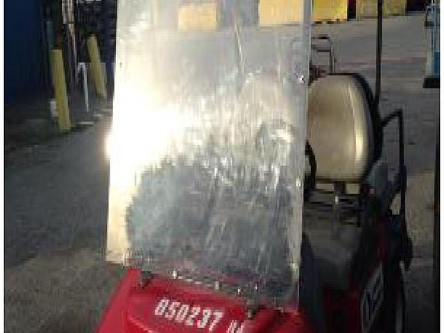 2011 CLUB CAR XRT800E 4 SEAT Photo