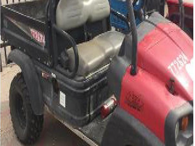 2009 CLUB CAR XRT1550D Photo