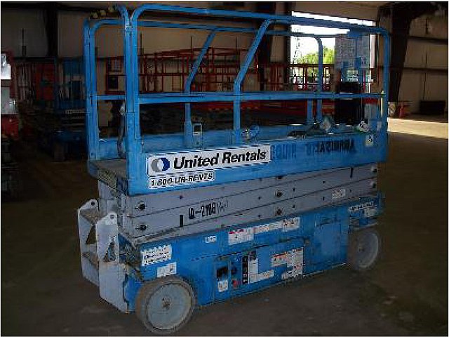 2008 GENIE GS2032 Photo