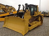 11 CATERPILLAR D6T XW