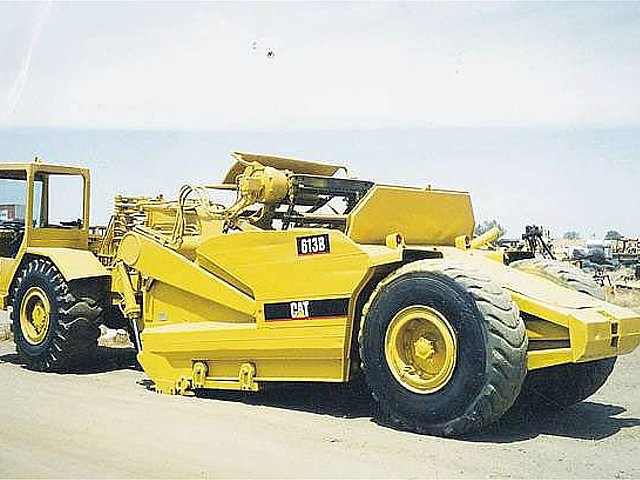1980 CATERPILLAR 613B Photo