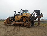 11 CATERPILLAR D10T