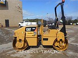 11 CATERPILLAR CB34