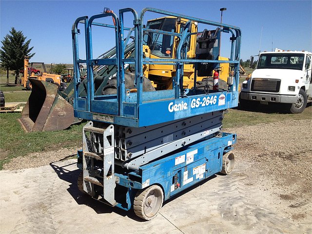 2005 GENIE GS2646 Photo