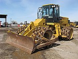 12 CATERPILLAR 815F II