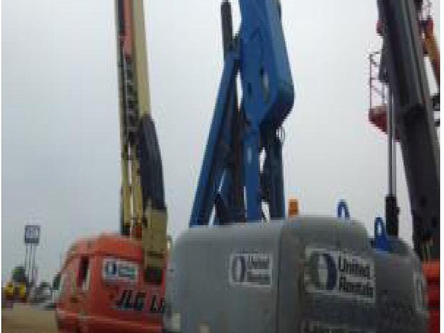 2008 GENIE S60 Photo