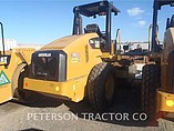 12 CATERPILLAR CS44