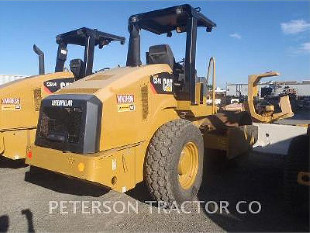 2012 CATERPILLAR CS44 Photo