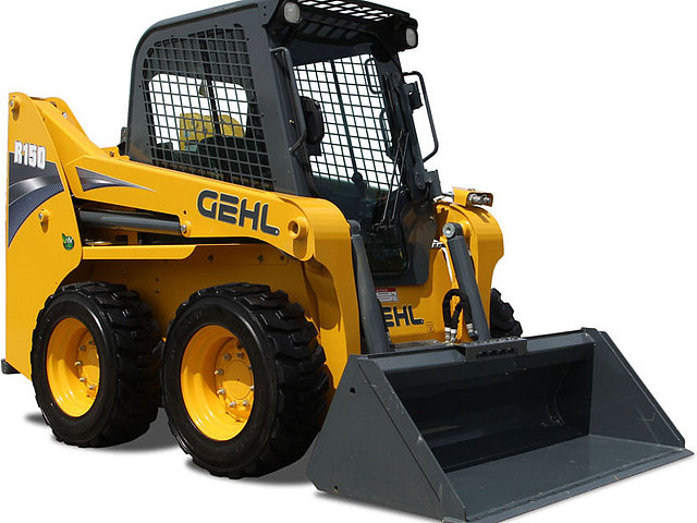 2015 GEHL R150 Photo