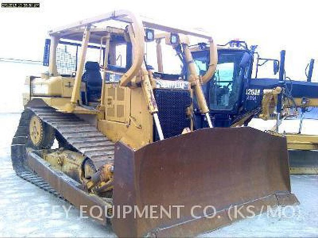 2004 CATERPILLAR D6R DS XW Photo