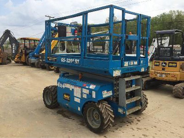 2007 GENIE GS3268RT Photo