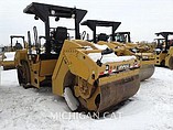 2011 CATERPILLAR CB54XW Photo #3