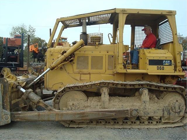 1982 CATERPILLAR D6D Photo