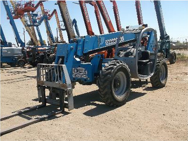 2007 GENIE GTH844 Photo