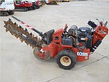 2011 DITCH WITCH RT24 Photo #2